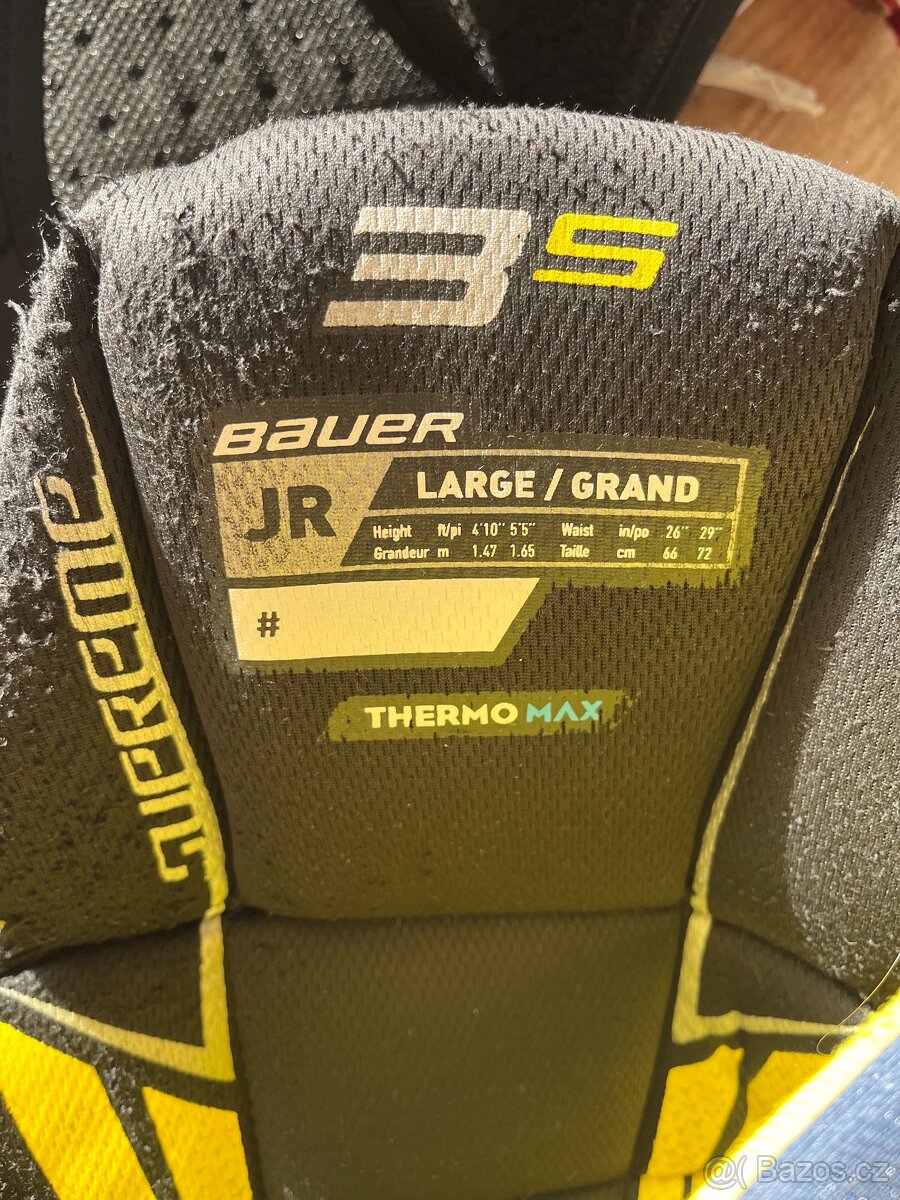 Hokejová výstroj - 4