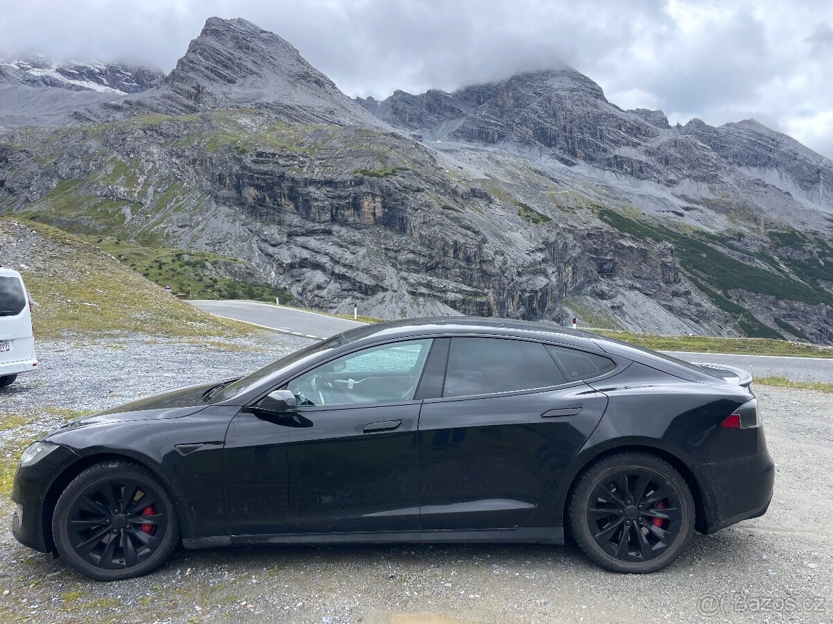 Tesla model s P90D Nabíjení zdarma SC01 - 4