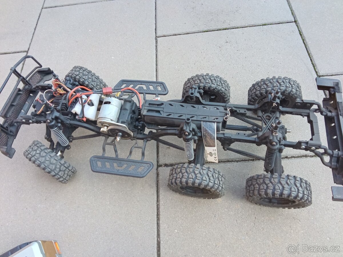 RC model Mercedes - 4