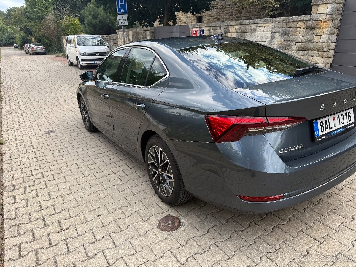 Škoda Octavia IV 1.5 benzin+cng - 4