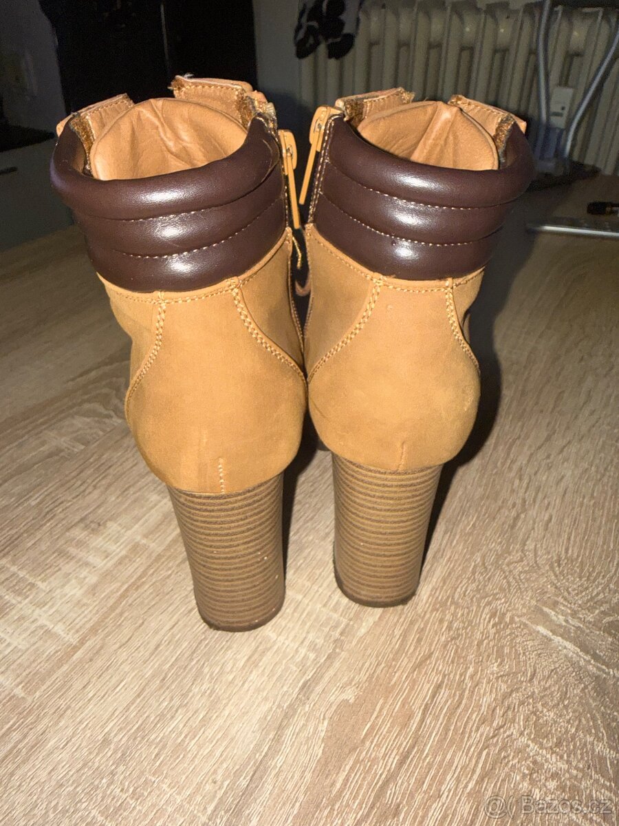 Vysoké dámské boty vel.36 - 4