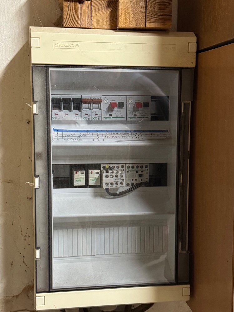 zkracovací pila - 4