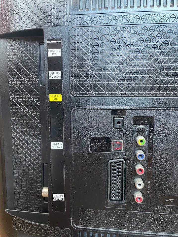 TV Samsung UE32J5100AW - 4