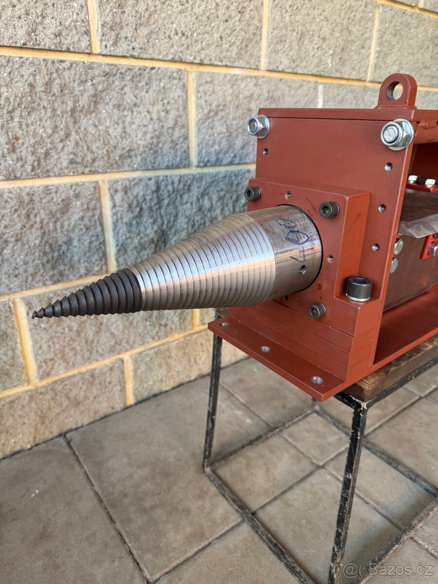 Špalíkovač, štěpkovač, štípač - 4