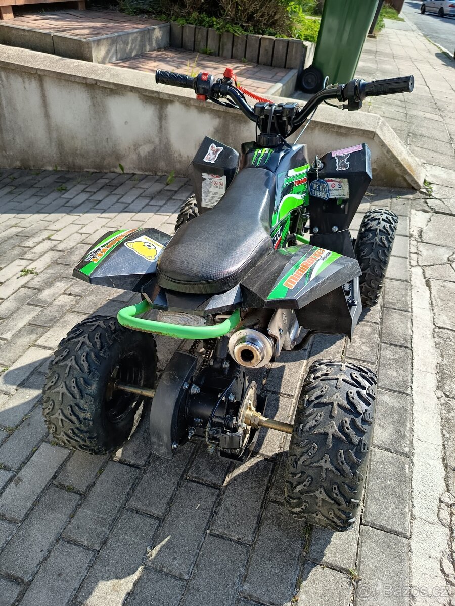 Prodám dětskou čtyřkolku FactoryTeam 90ccm