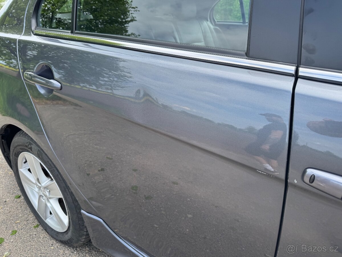 Mitsubishi Lancer 1,8 Automat rok 2009 - 4