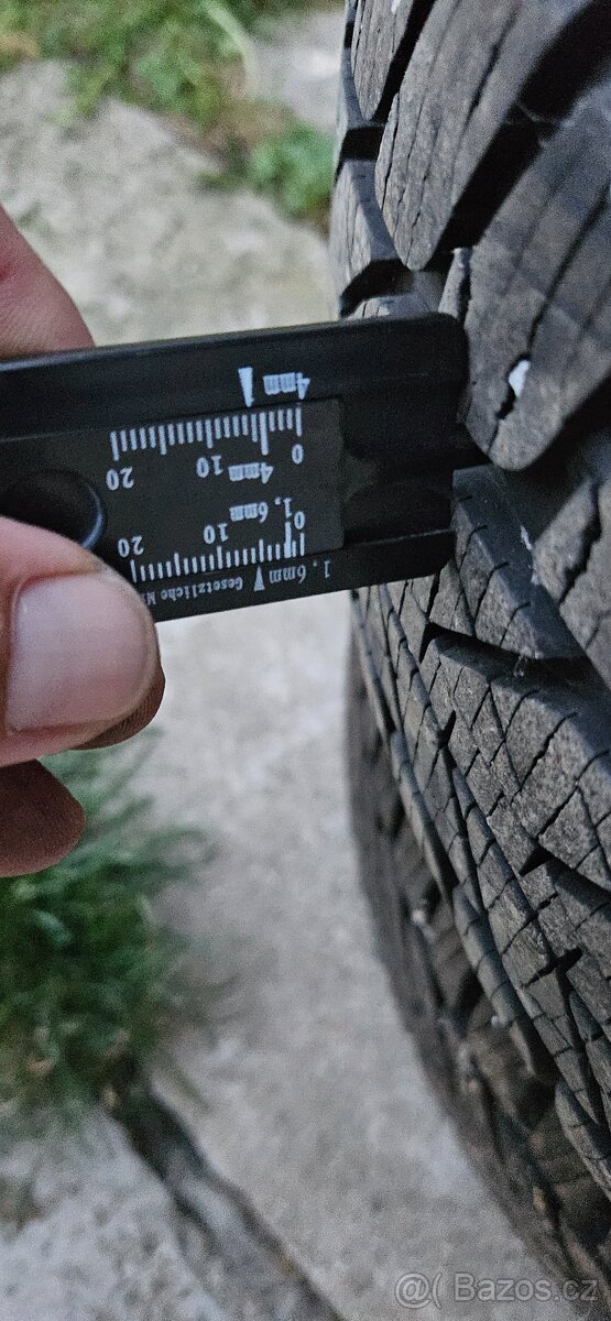 205/55 R 16 Škoda octavia III - 4
