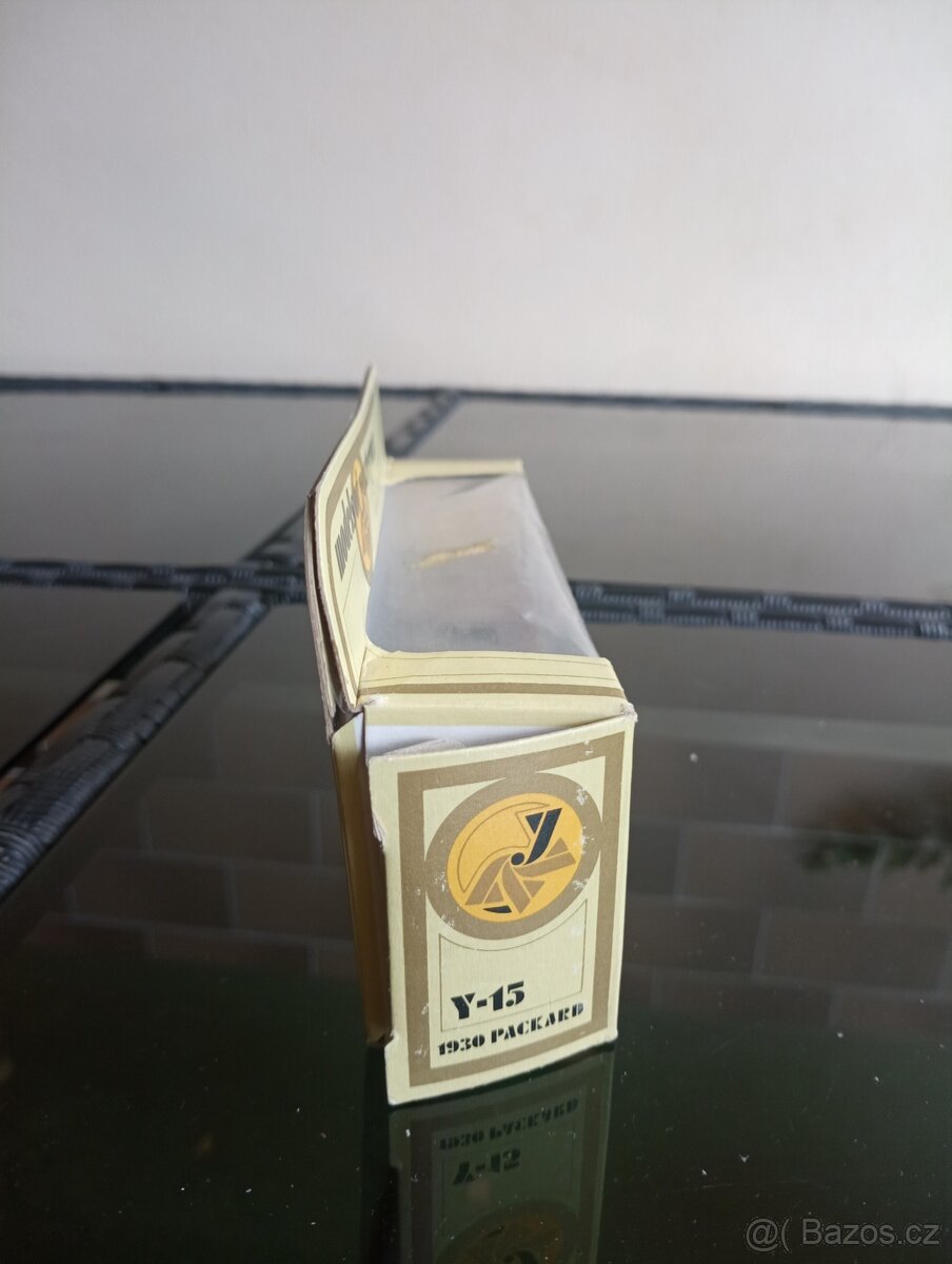 MATCHBOX 1930 PACKARD VICTORIA Y-15 - 4