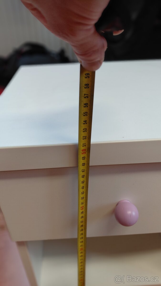 Noční stolek do dětského pokoje - 4