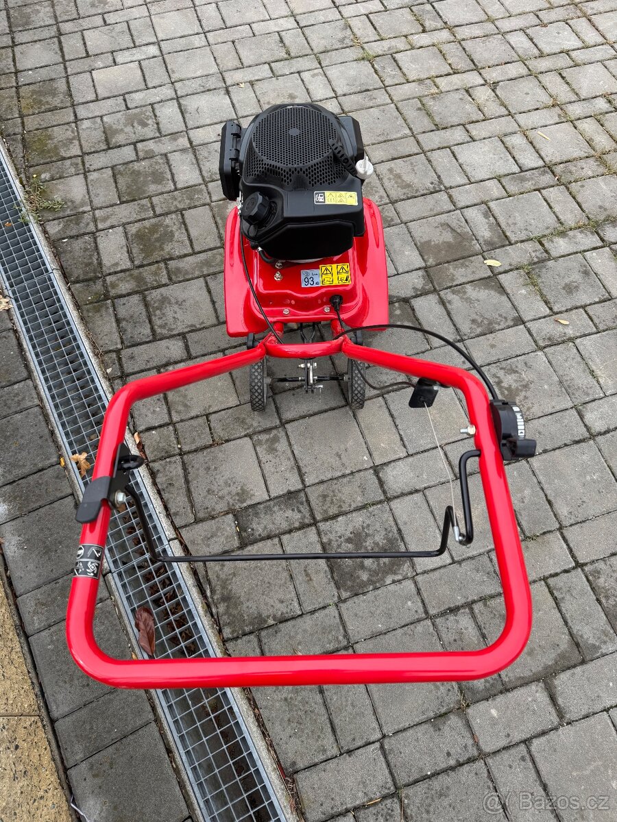 Rotavátor MTD T/205 - 4
