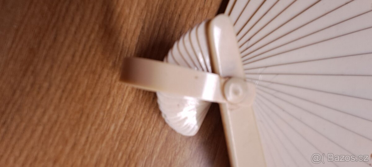 Kostěný vějíř - 4