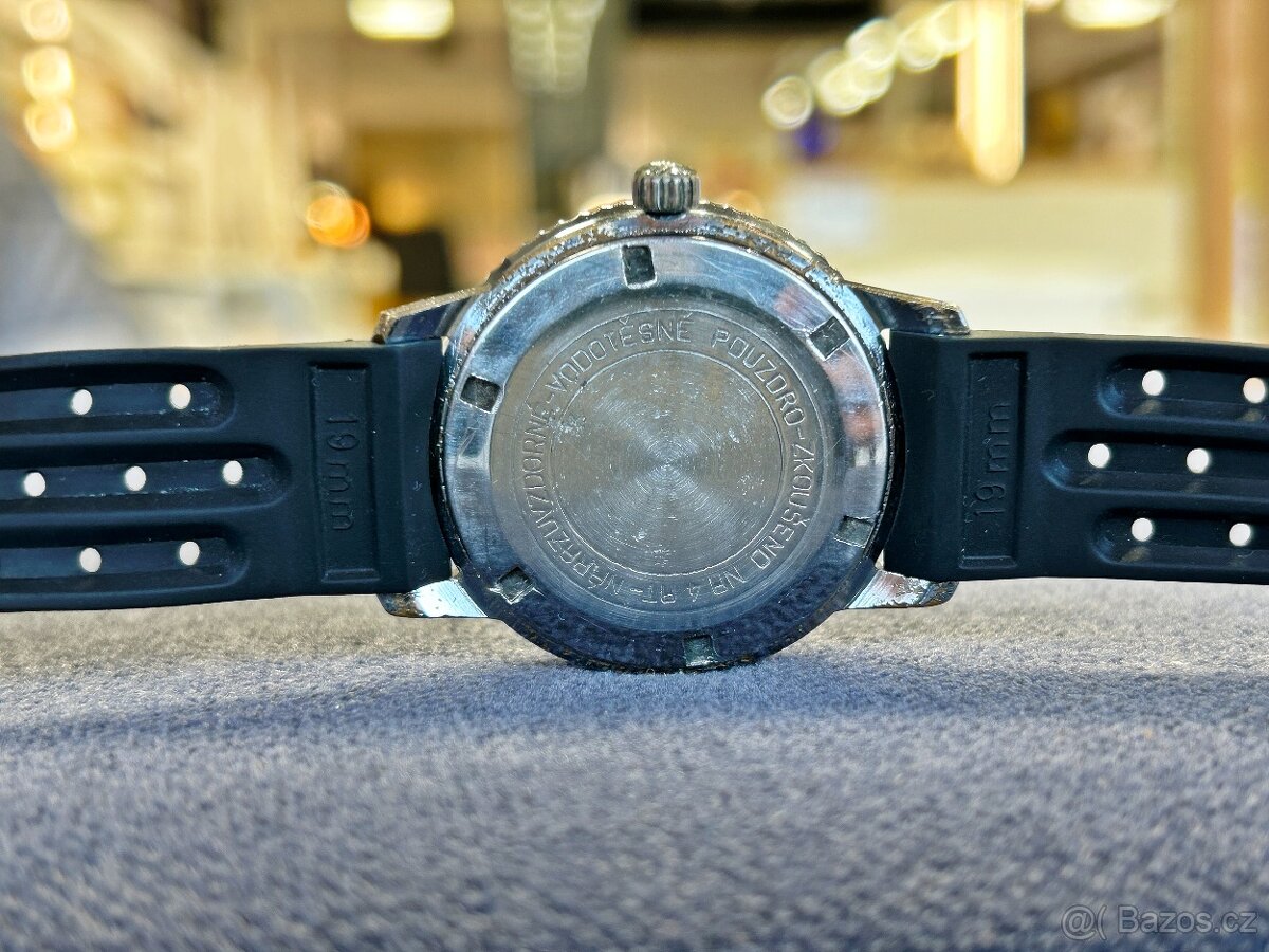 Československé mechanické vintage retro hodinky PRIM Sport 1 - 4