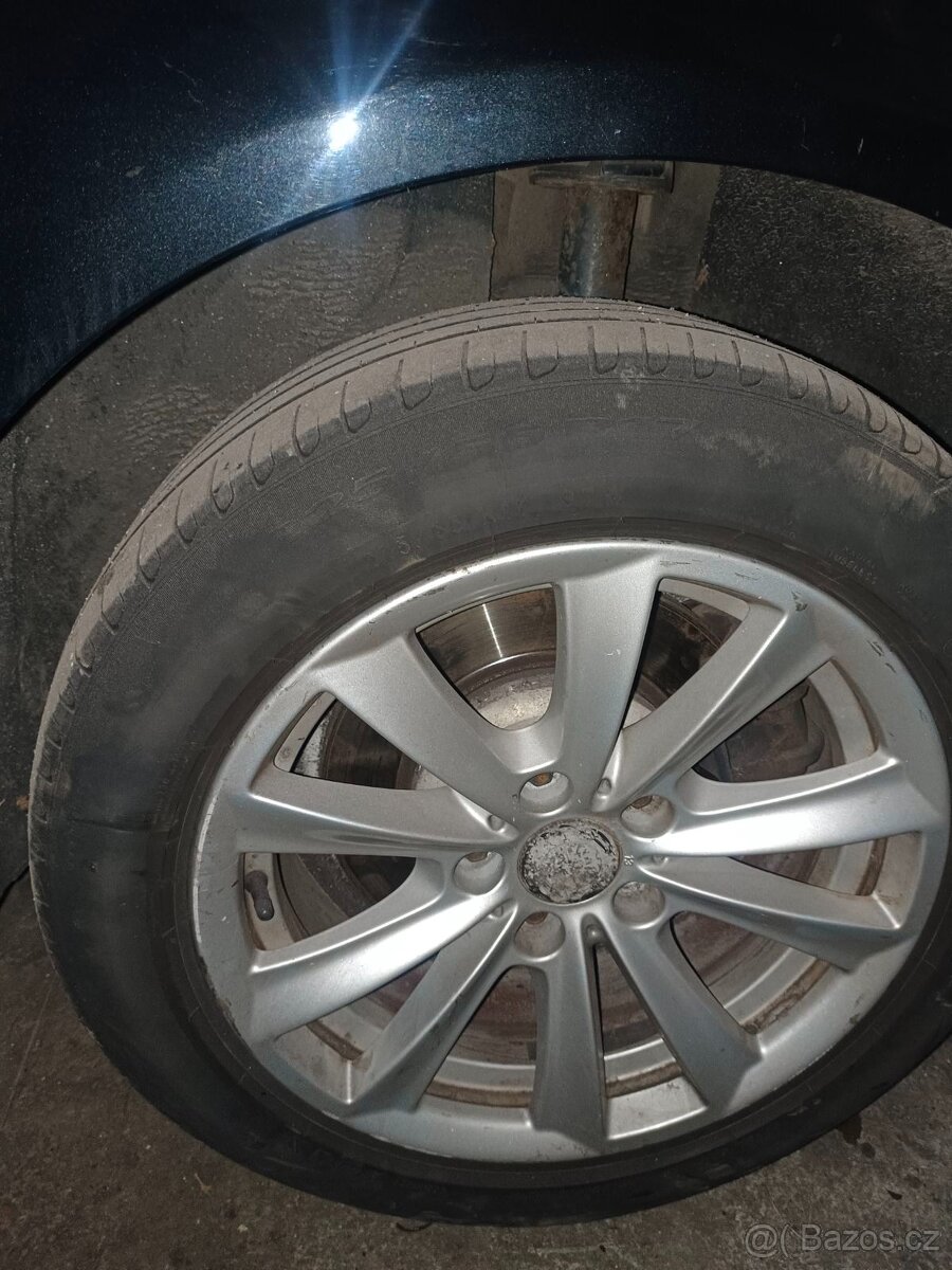 BMW kola F10 F11 pneu Pirelli Cinturato 225/55 R17 - 4