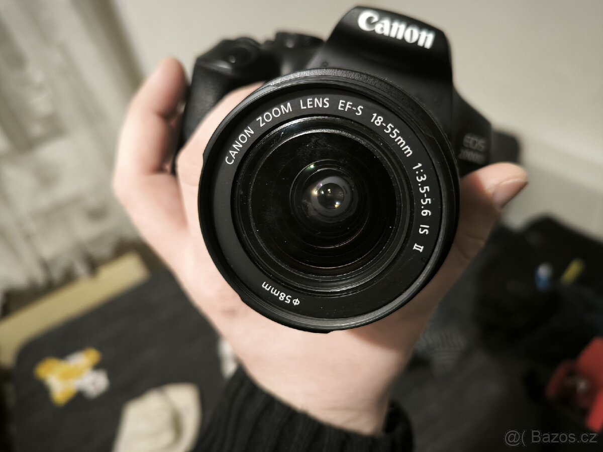 Canon EOS 2000D - 4
