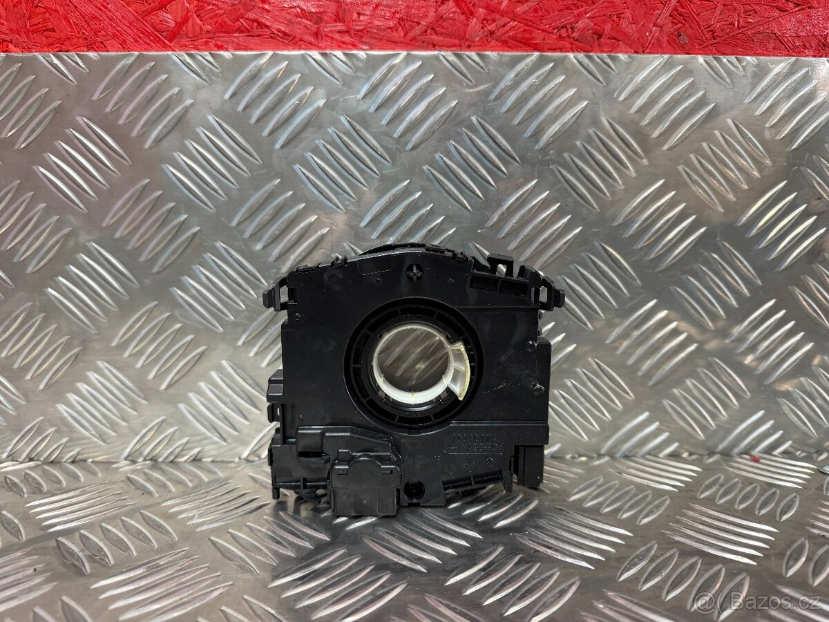 VOLANTOVÝ KROUŽEK 5K0953549C - 4