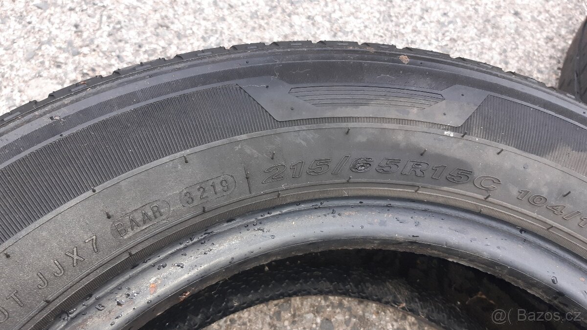 215/65R15C - 4