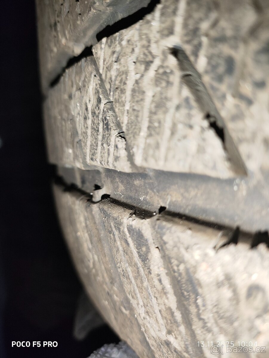 Barum Polaris 5 235/50/19 V XL - 4