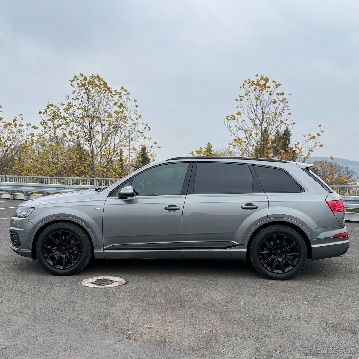 Audi Q7, 3.0TDI SLINE 200KW 7 míst Ojeté, 5/2015, 296 000 k - 4