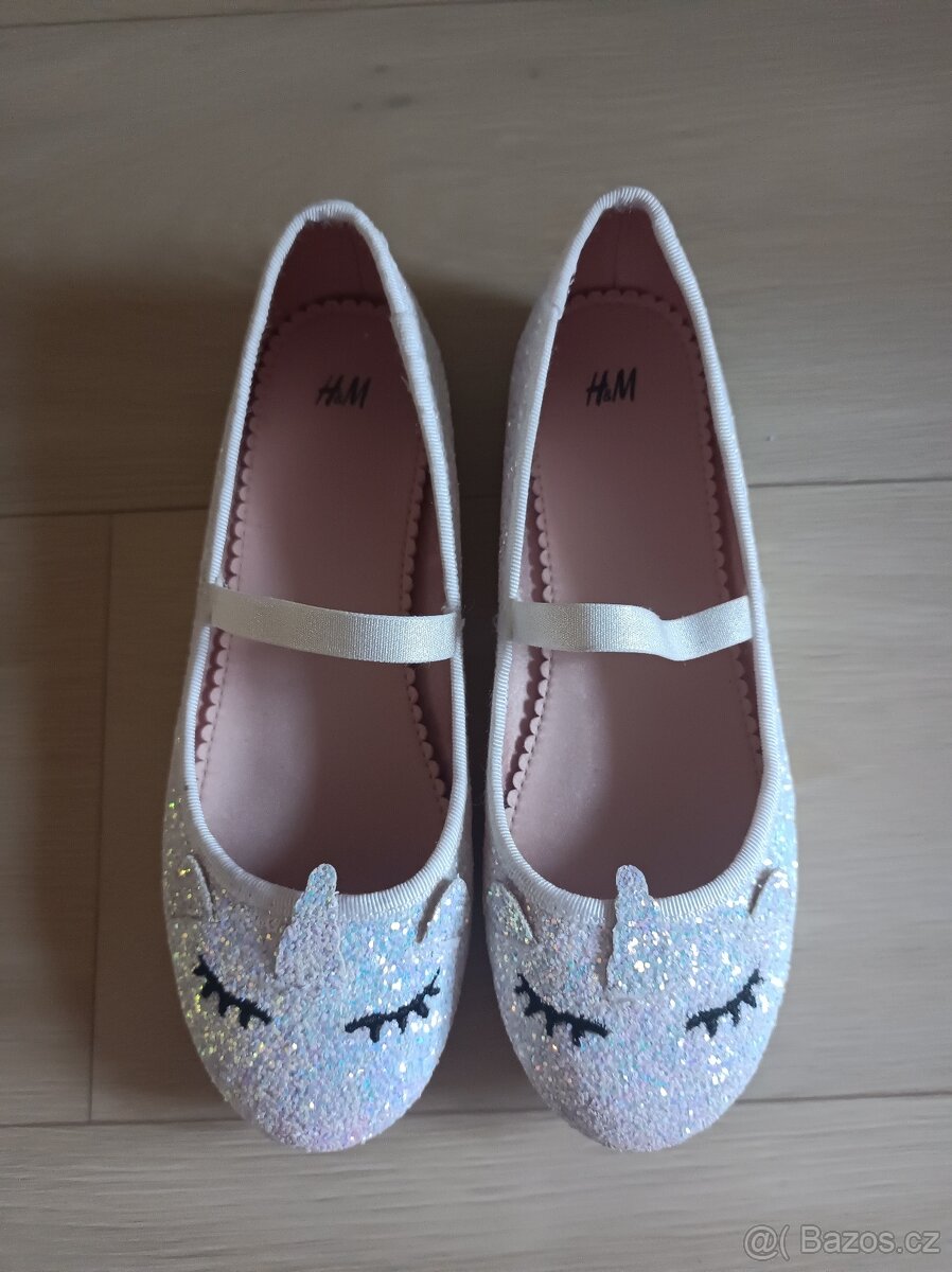 Dívčí střevíce - 4