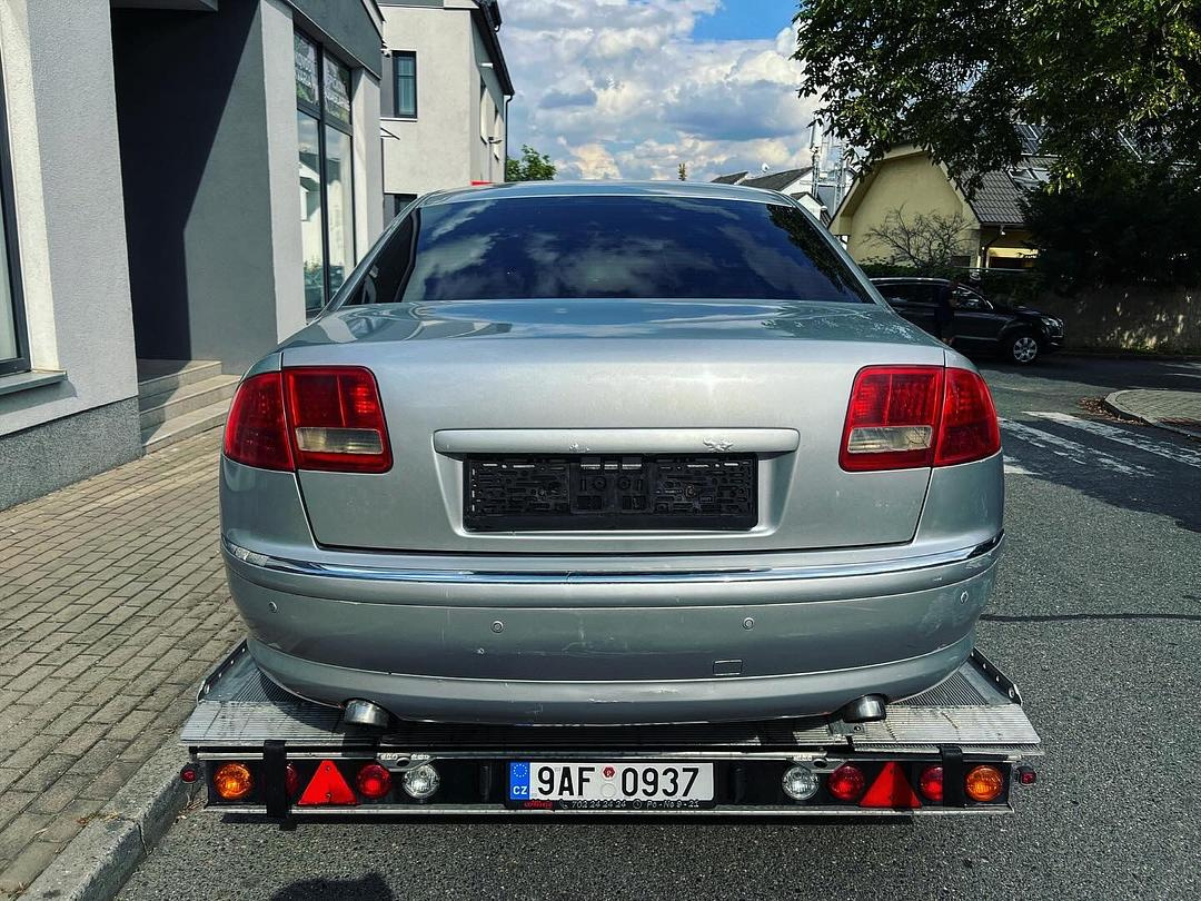 Vůz na náhradní díly Audi A8 4E D3 sedan 2005 ASB GZV LY7W - 4