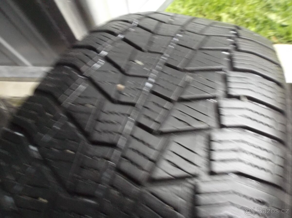 215/55/17 98V XL GENERAL 2KS ZIMNÍ - 4