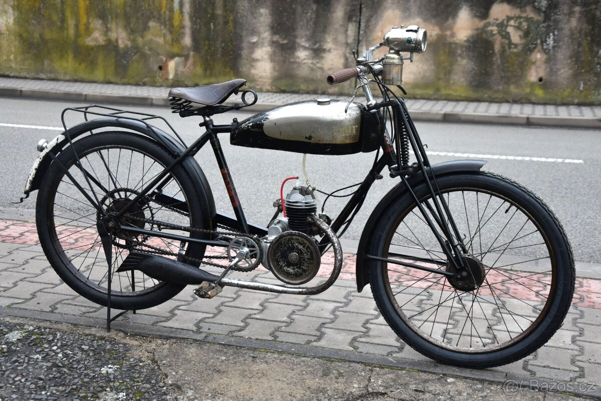 Předválečné motokolo Armor Paris - 4