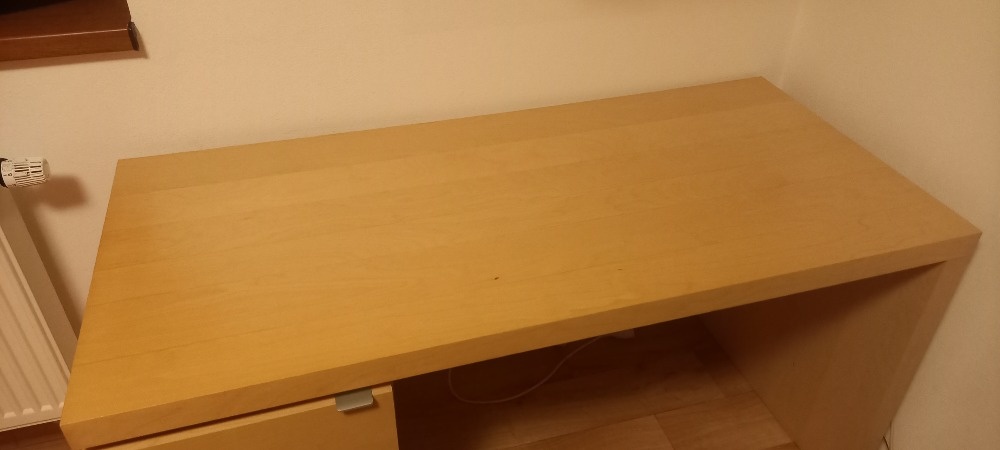 Stůl IKEA MALM - 4