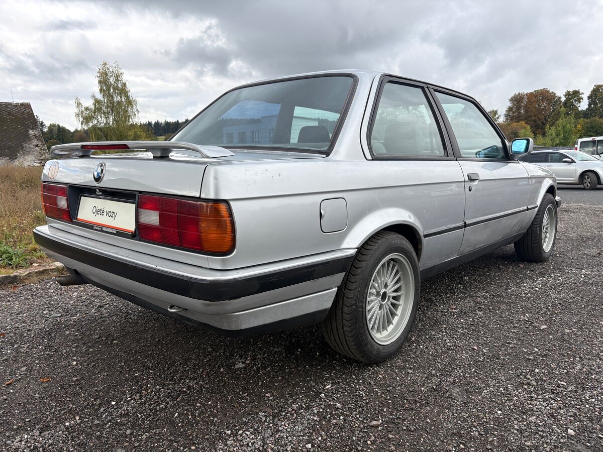 Prodám Bmw E30 316i 73kw coupe - 4