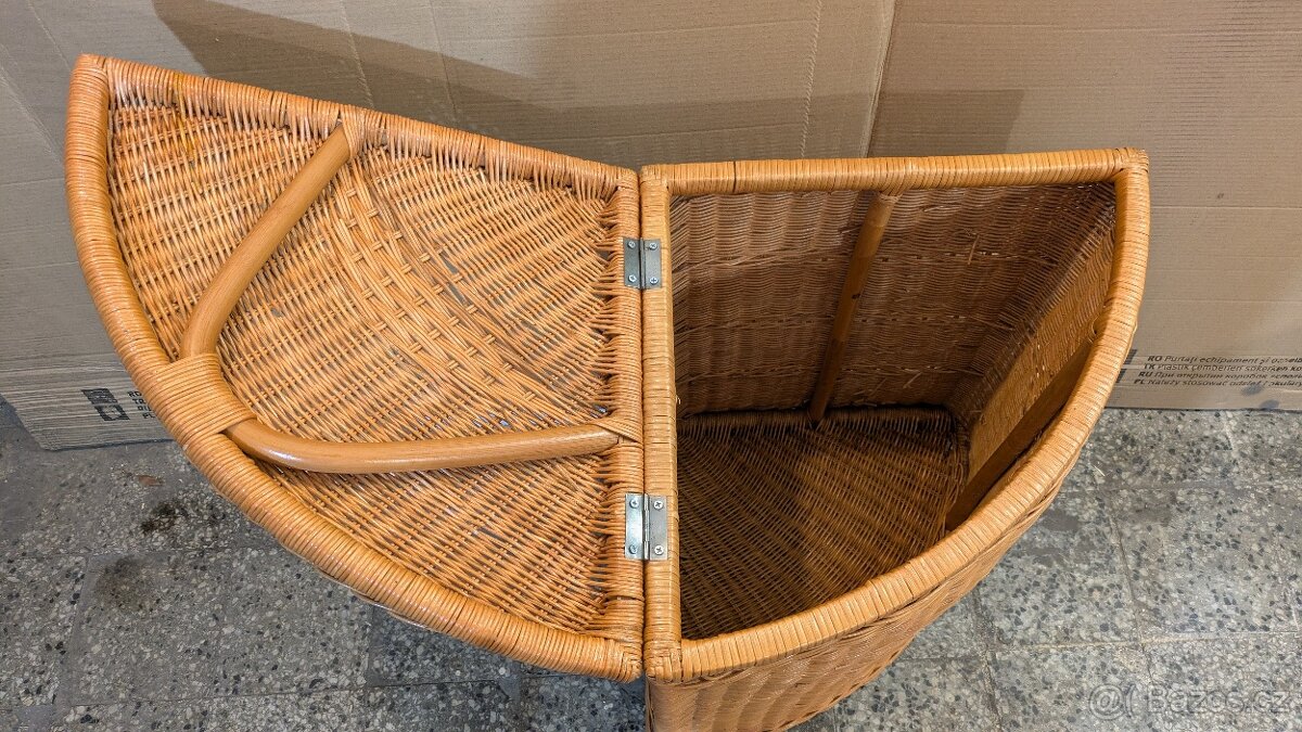 Prádelní koš z ratanu - 4