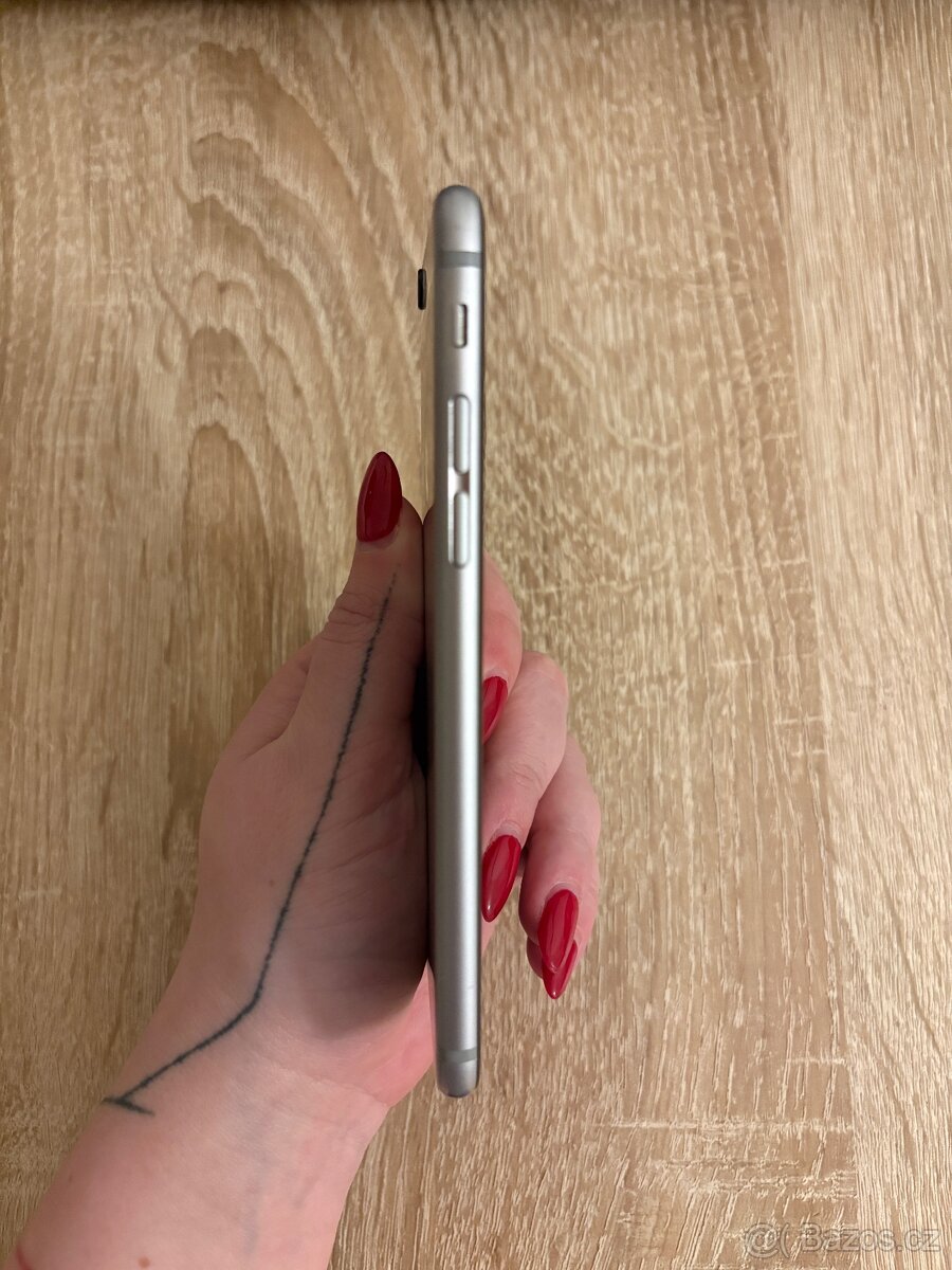 iPhone 6s 32GB Space Gray - 4