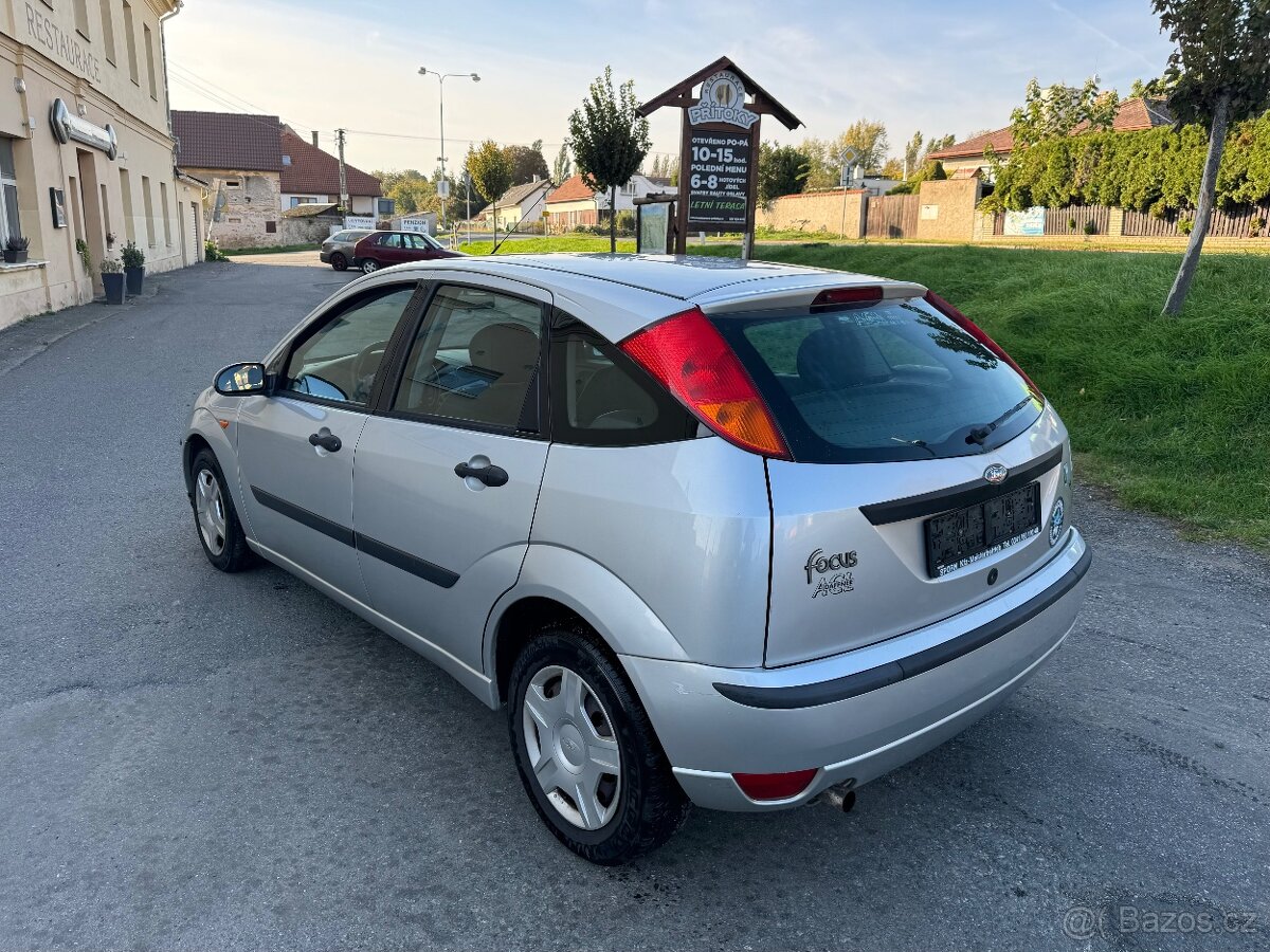 Ford Focus, 1.6 16V Zetec 74kW.Klima - 4