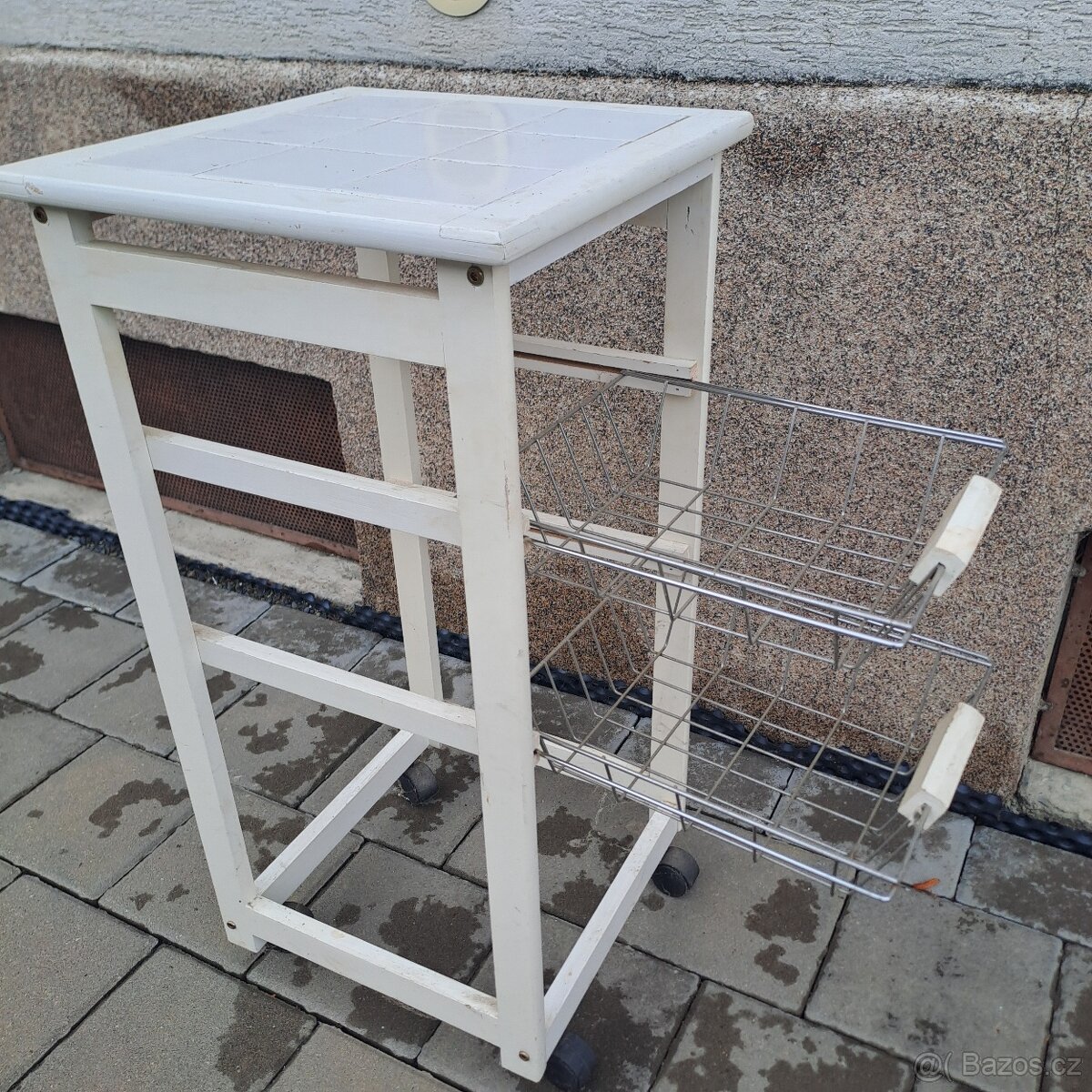 Stůl na kolečkách - 4