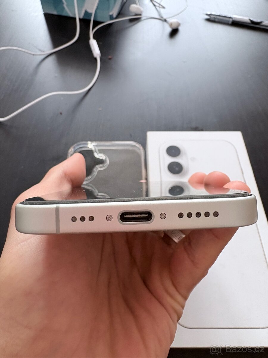 iPhone 17 white storage 256GB - 4