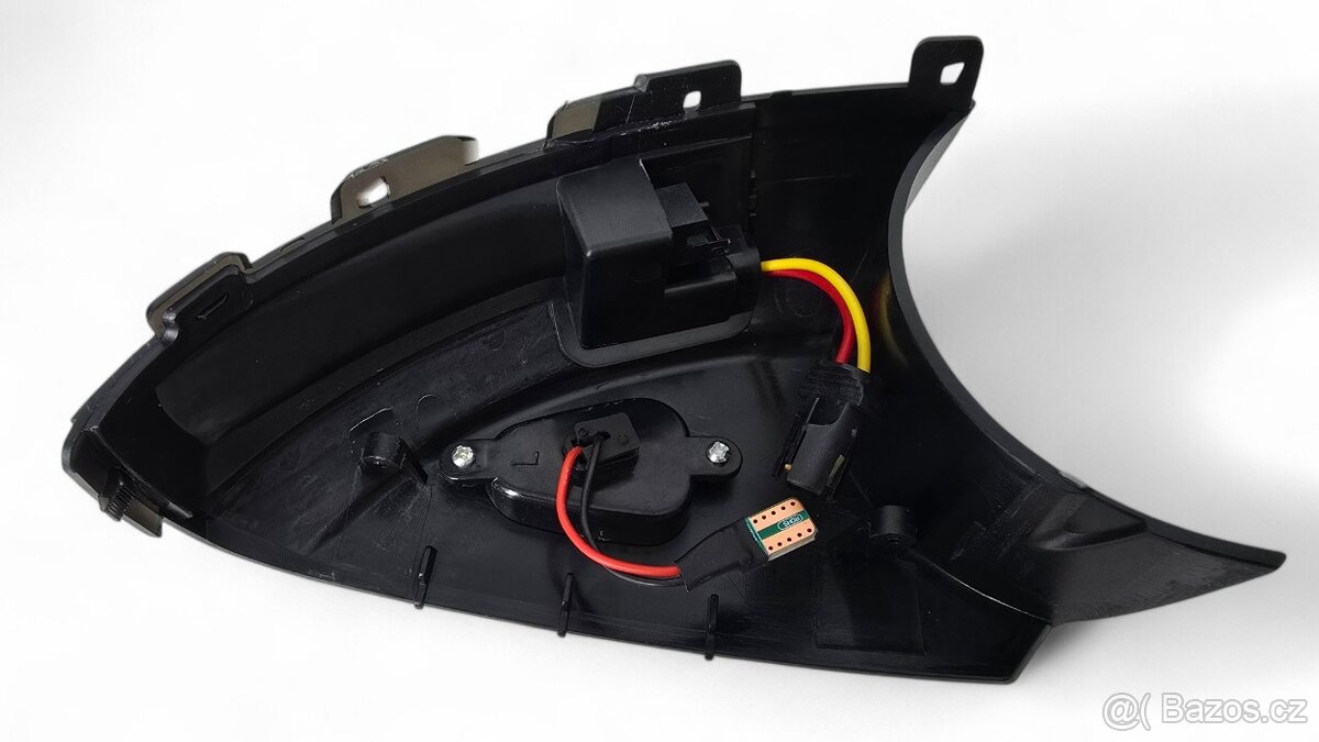 Dynamické blinkry Škoda Yeti; VW Tiguan, Sharan - 4