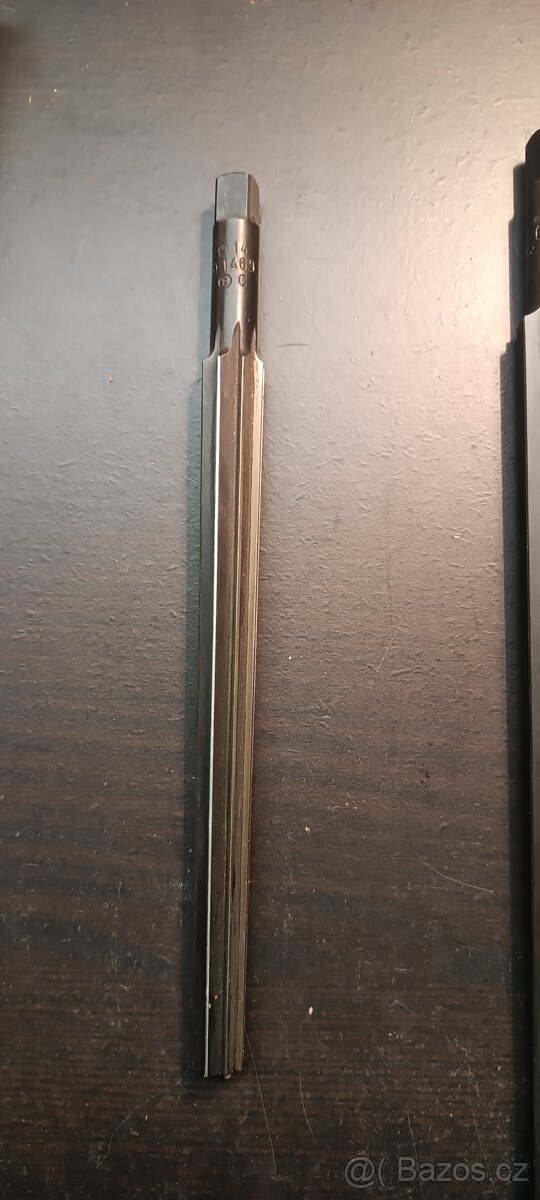 VÝSTRUŽNÍK KUŽELOVÝ RUČNÍ - 4