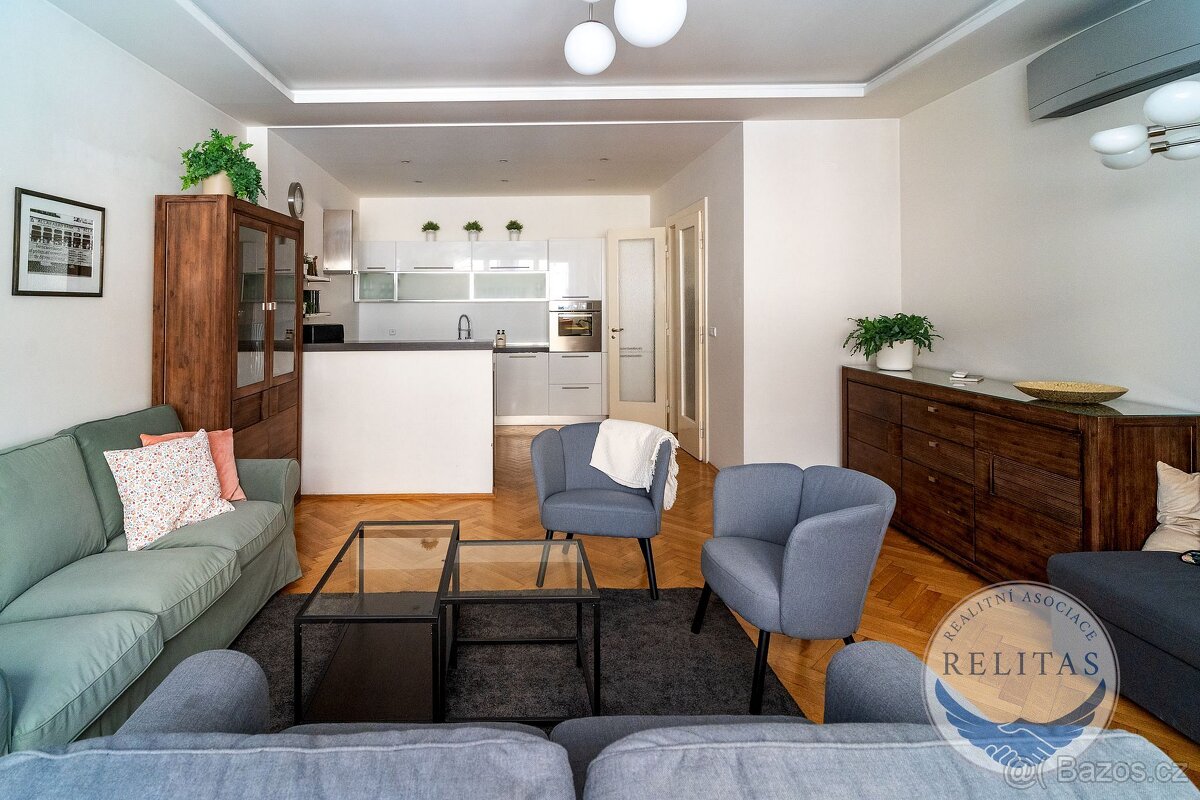 Pronájem klimatizovaného bytu 4+kk, 124 m² + 2xB, 3 neprůcho - 4