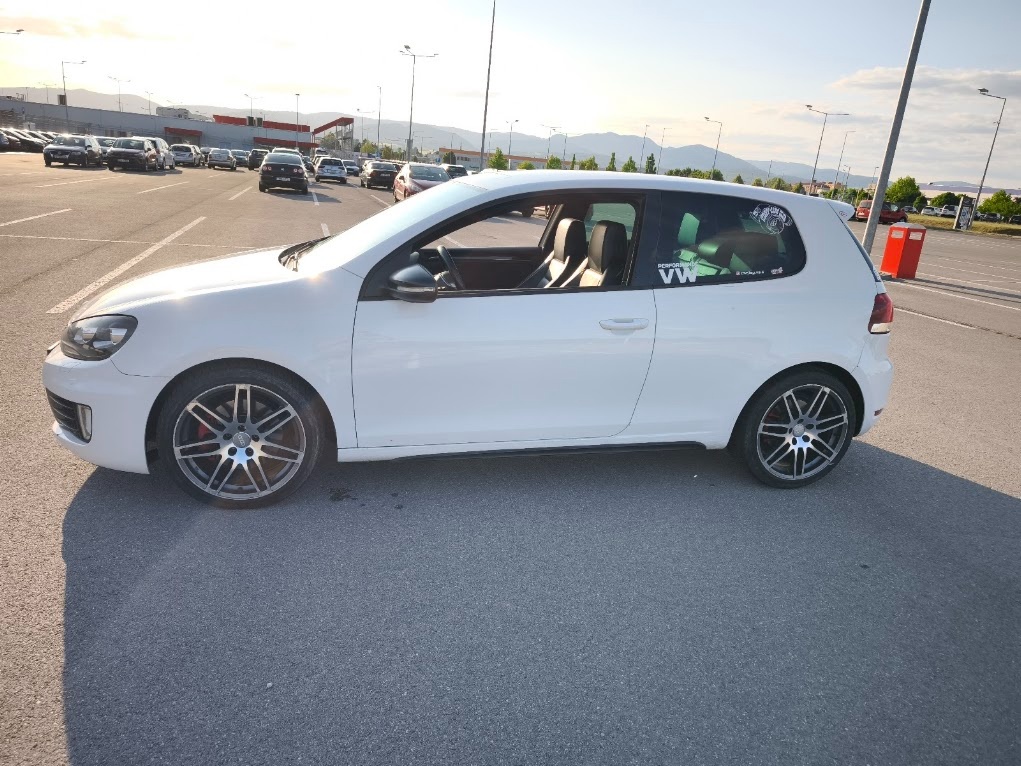 Volkswagen Golf, 6 GTI 2,0Tsi 155kw - 4