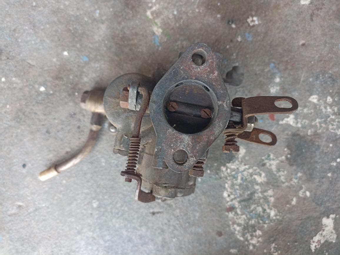 Karburátor 2x stará Octavia,Spartak,Felicie - 4