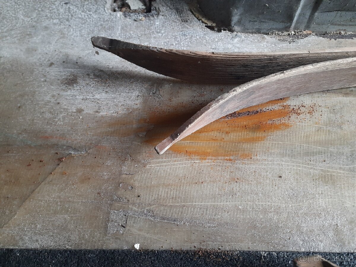 Staré dřevěné lyže Retro - 4