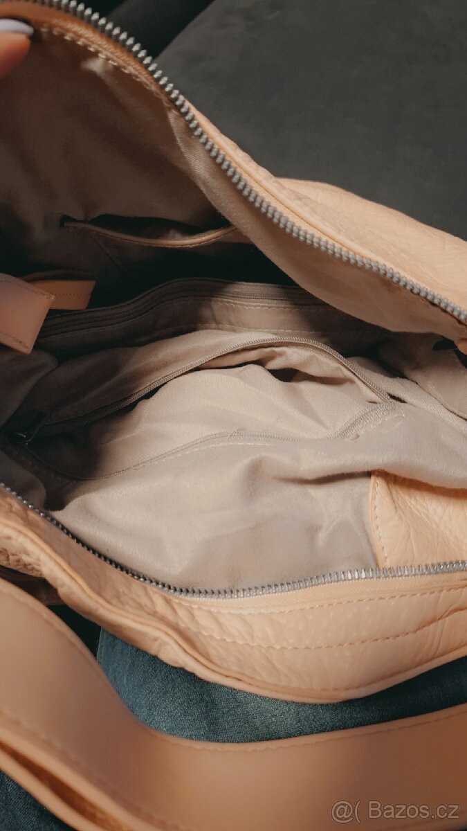 Velká kabelka - 4