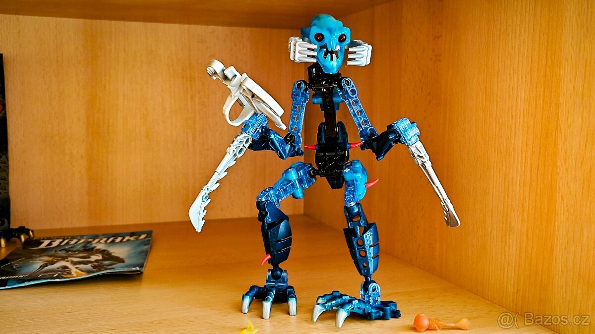 Bionicle modrý strážce - 4