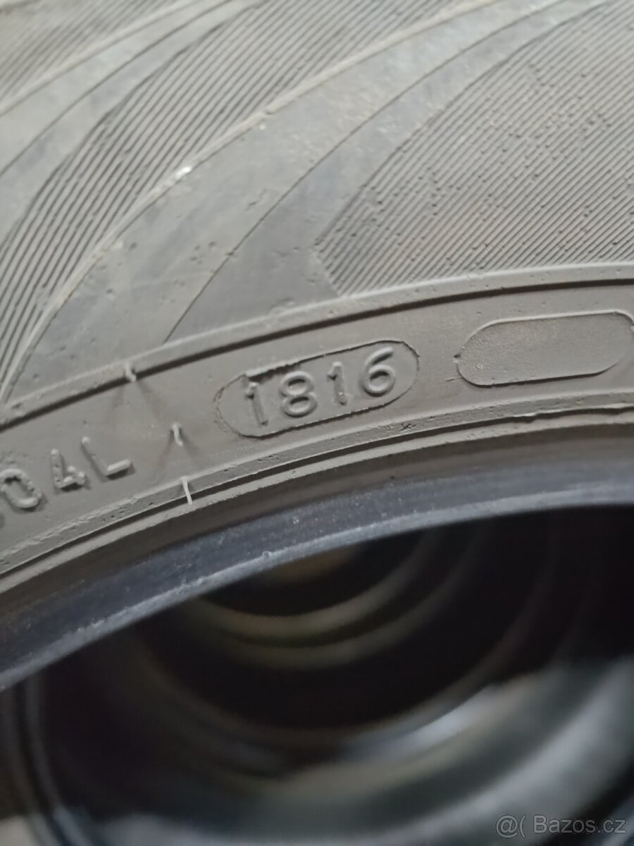 185/60 R15 Nokian zimní - 4
