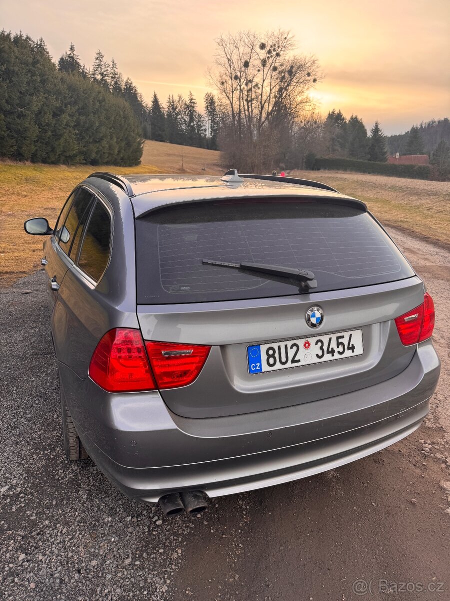 Bmw e91 325D lci - 4