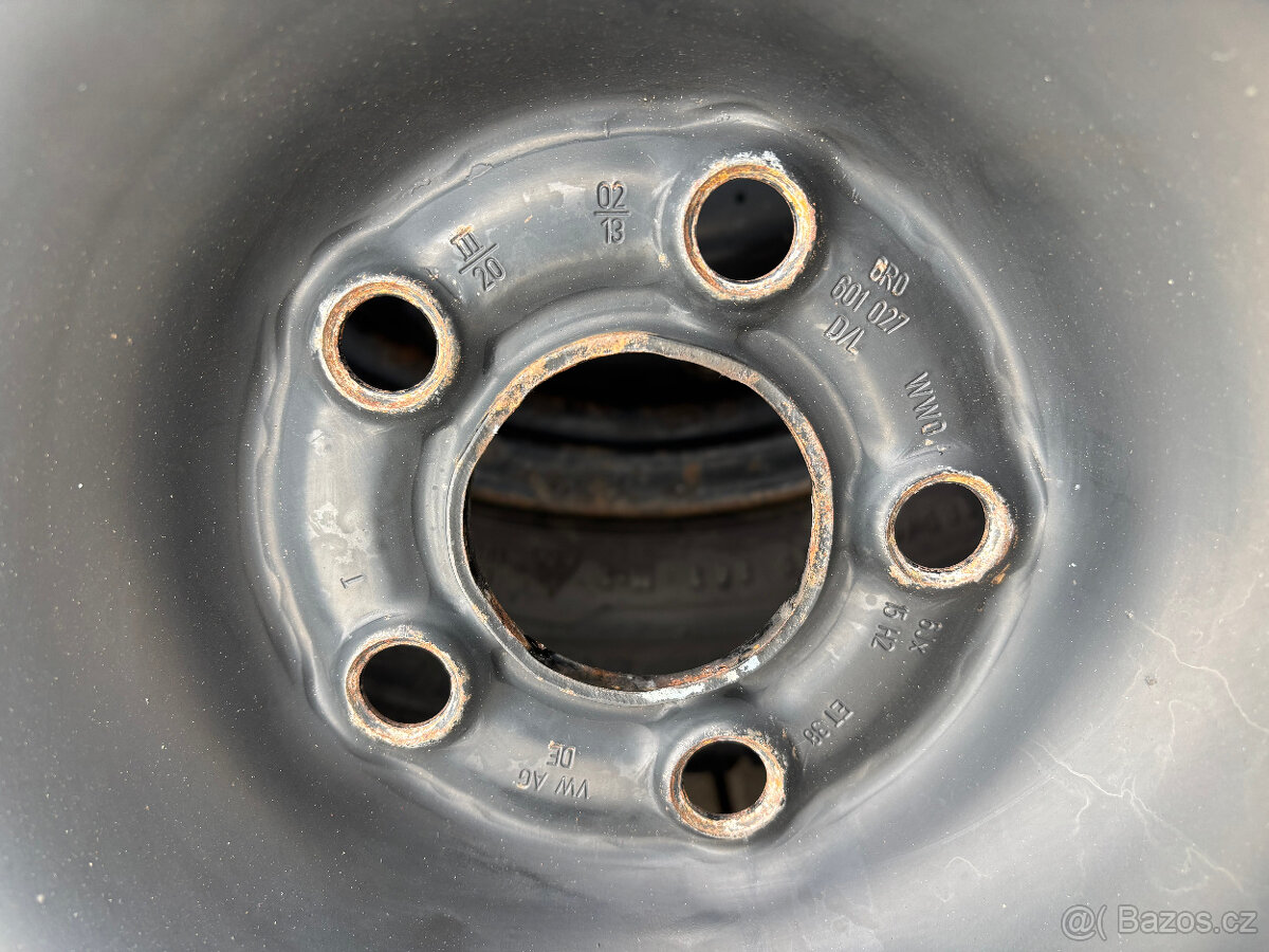 Škoda Rapid a ostatní koncern,zimní kompl.kolo 15 - 4