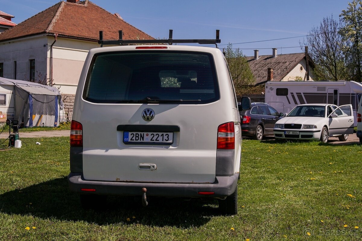 Volkswagen Transporter T5 - 4