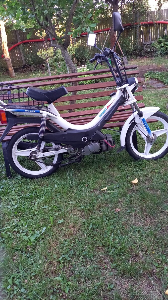 Manet Korado - 4