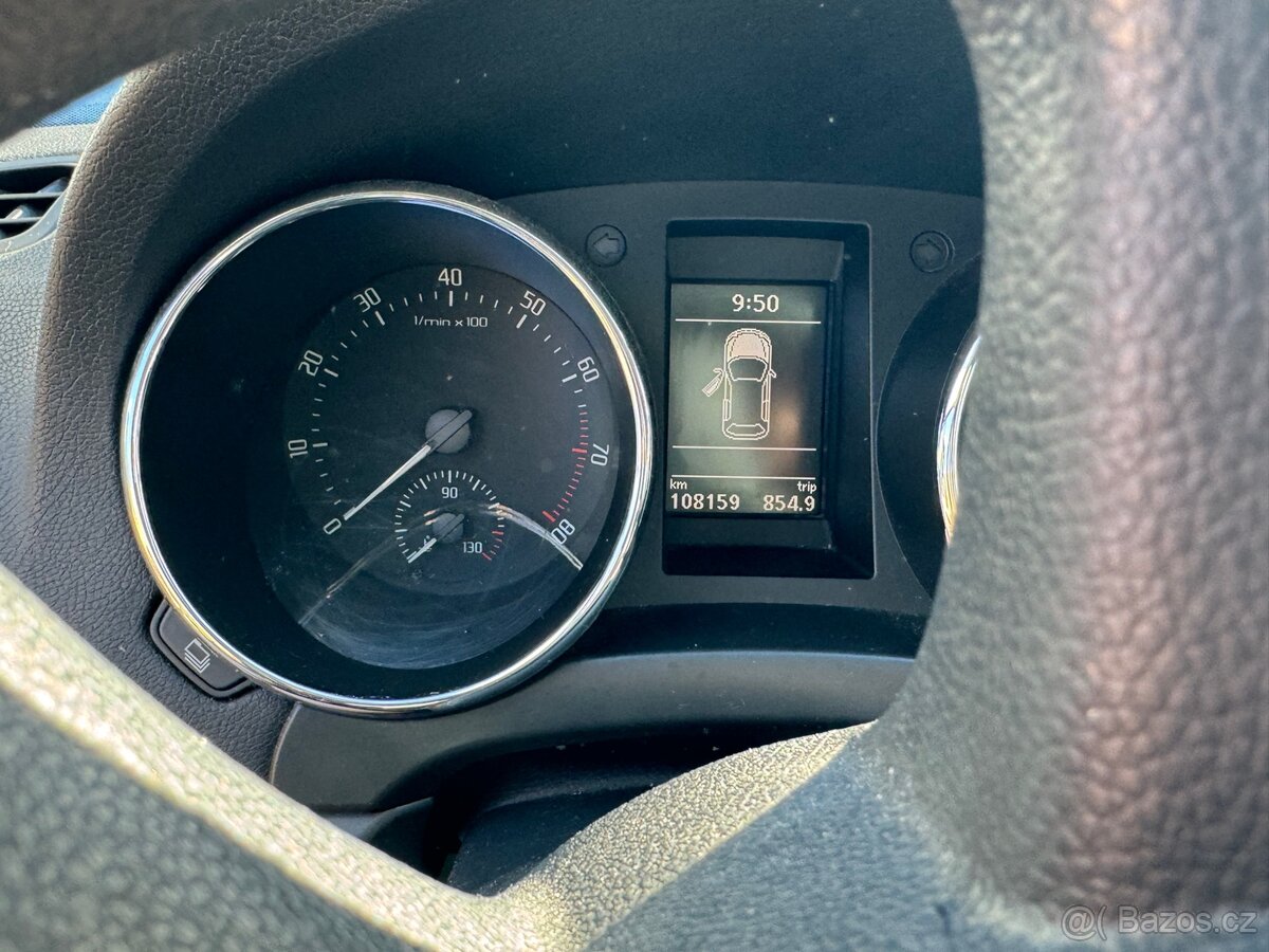 Škoda Yeti 1,2 tsi automat - 4