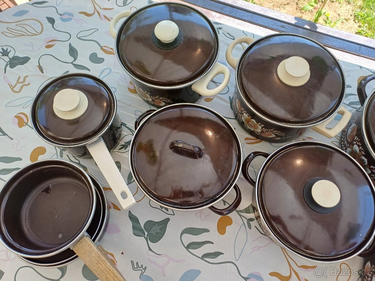 Retro smaltované hrnce - 4