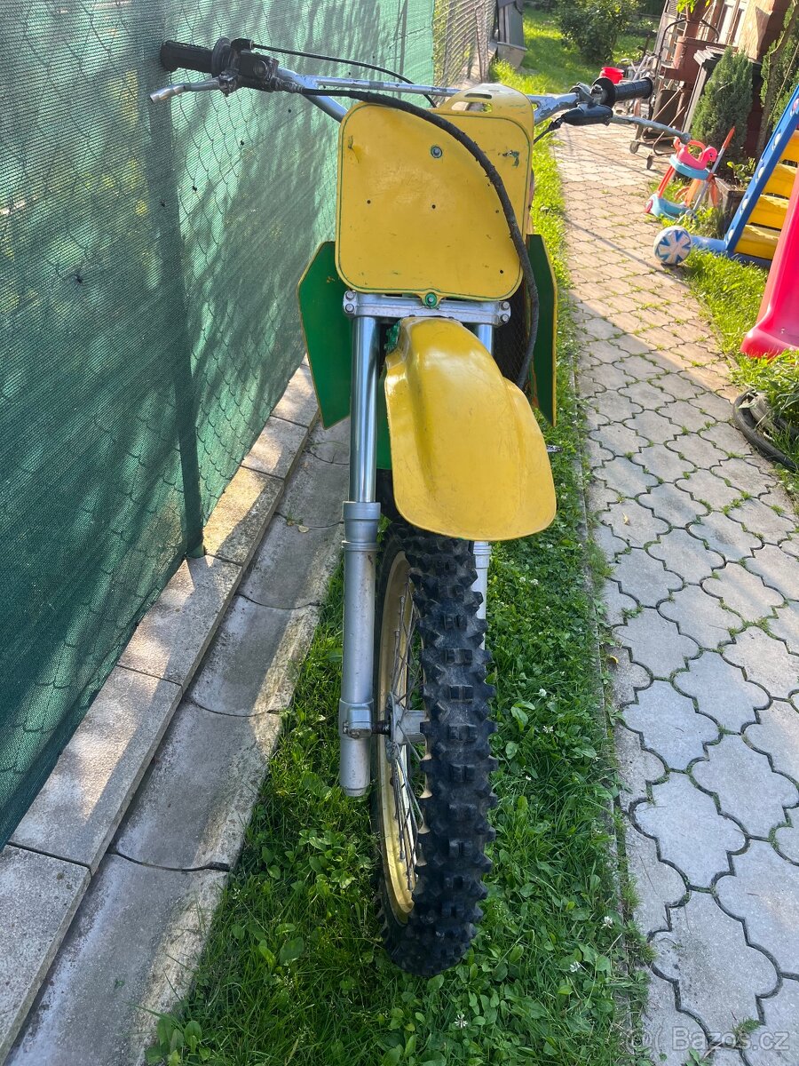 Suzuki rm 125 r.v 1985 - 4