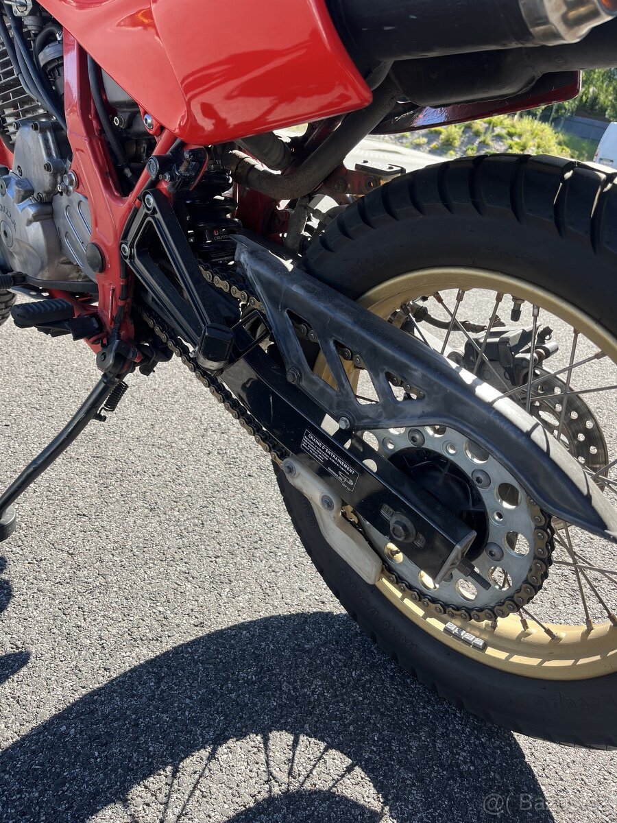 Honda nx650 Dominator - 4